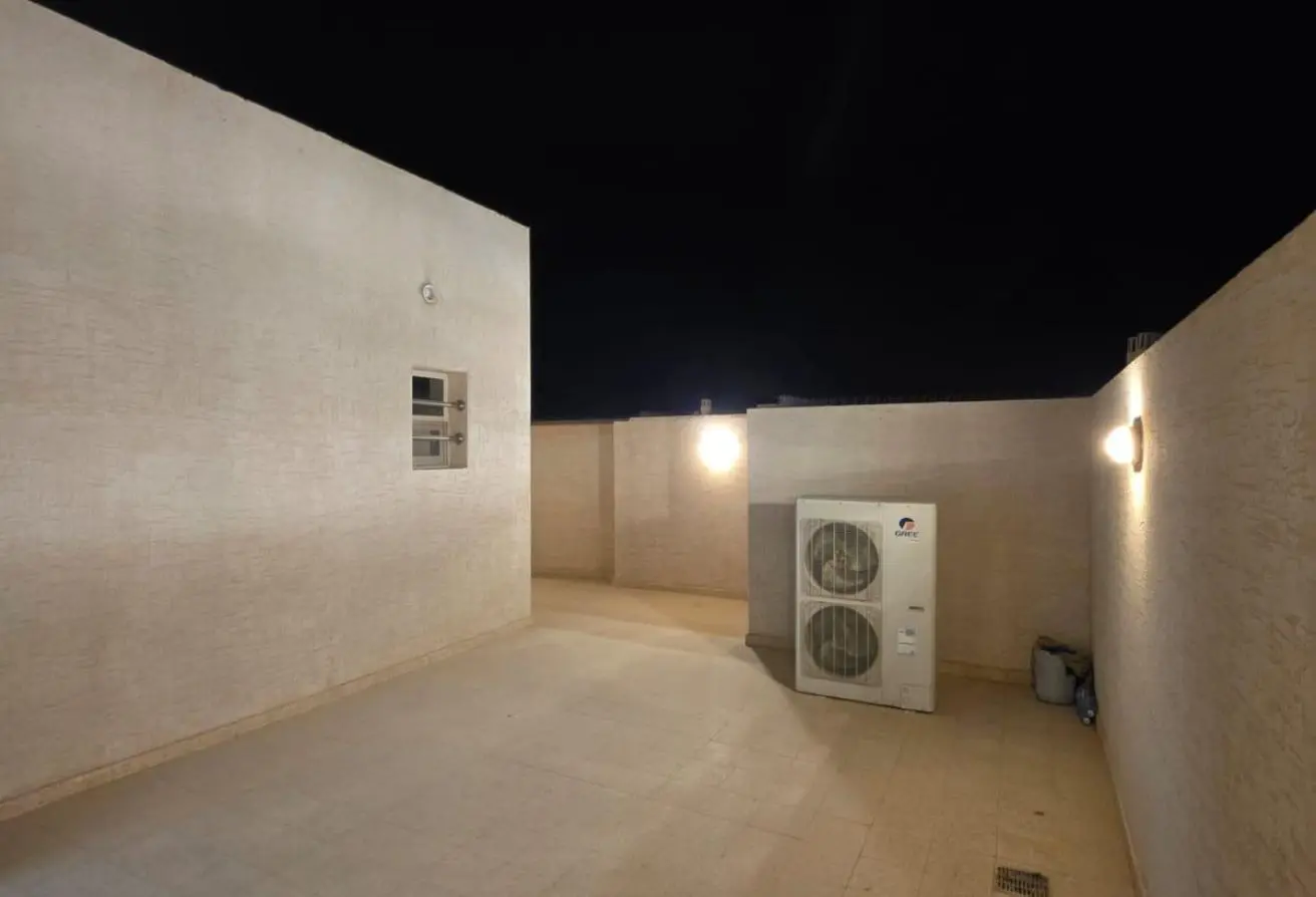 52316114 - Property Main Image