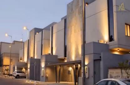 Full Floor - 2 Bedrooms - 3 Bathrooms for rent in As Sulaymaniyah - Riyadh - Ar Riyadh