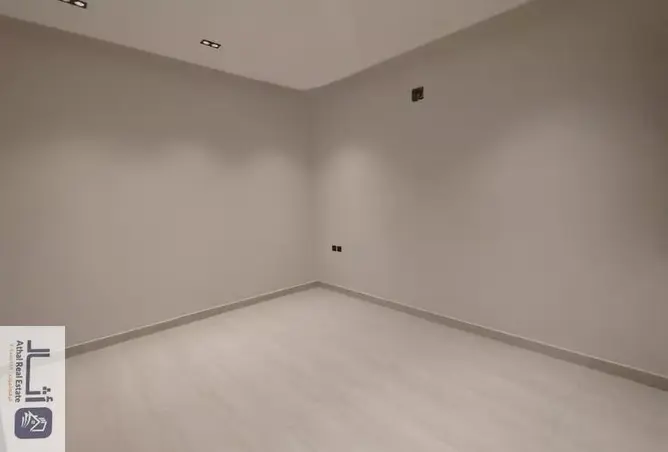 52316742 - Property Image 3