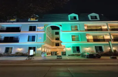 Apartment - 4 Bedrooms - 3 Bathrooms for sale in Al Yarmuk - Riyadh - Ar Riyadh