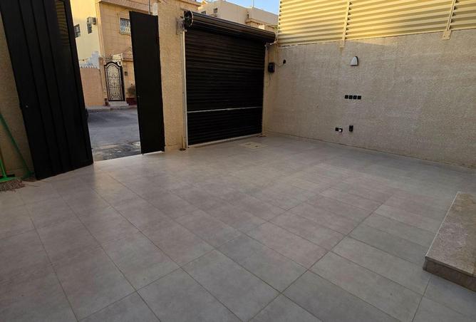 51755198 - Property Image 3