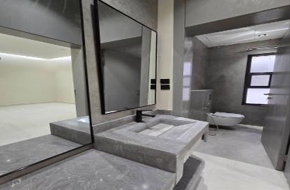 Apartment - 3 Bedrooms - 3 Bathrooms for sale in Al Murjan - Riyadh - Ar Riyadh