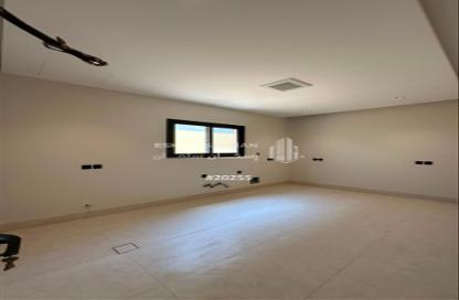 Full Floor - 5 Bedrooms - 3 Bathrooms for sale in An Nahdah - Riyadh - Ar Riyadh