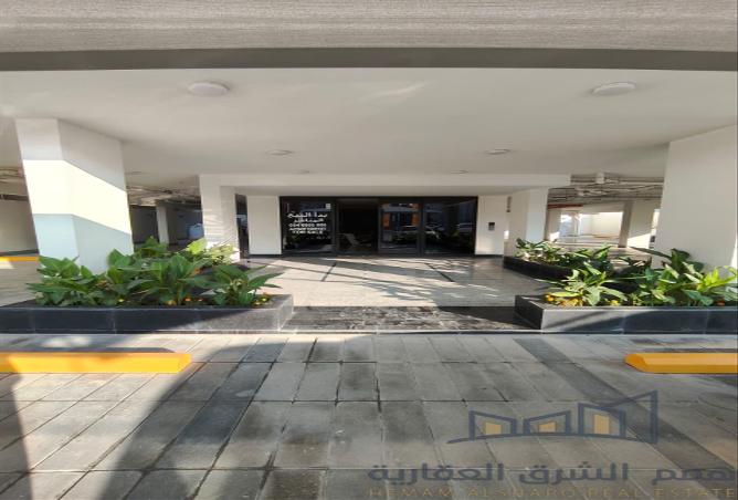 51693849 - صورة العقار 3