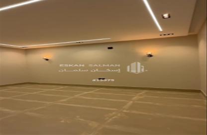Villa - 7+ Bedrooms - 7 Bathrooms for sale in West Al Uraija - Riyadh - Ar Riyadh Villa - 7+ Bedrooms - 7 Bathrooms for sale in West Al Uraija - Riyadh - Ar Riyadh