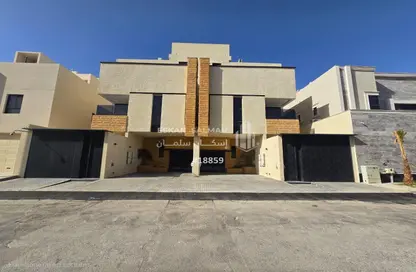 Full Floor - 4 Bedrooms - 4 Bathrooms for sale in As Safa - Riyadh - Ar Riyadh