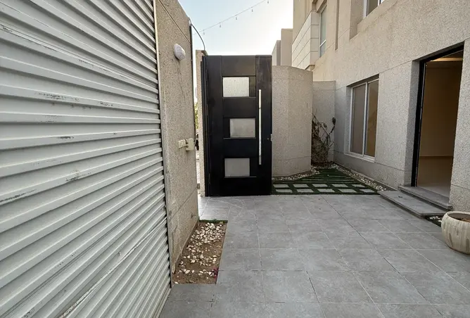 52253112 - Property Image 2