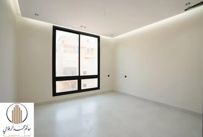 52348378 - Property Image 2