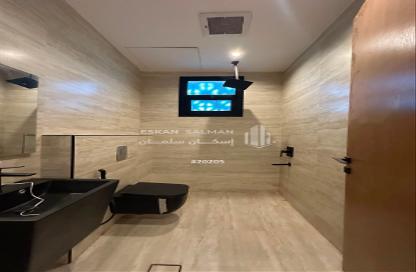 Apartment - 5 Bedrooms - 4 Bathrooms for sale in An Nahdah - Riyadh - Ar Riyadh