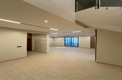 Apartment - 5 Bedrooms - 4 Bathrooms for sale in An Nahdah - Riyadh - Ar Riyadh
