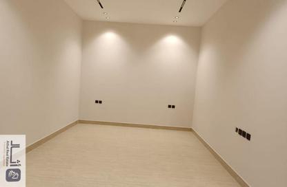 Villa - 7 - 5 for sale in Ishbiliyah - Riyadh - Ar Riyadh