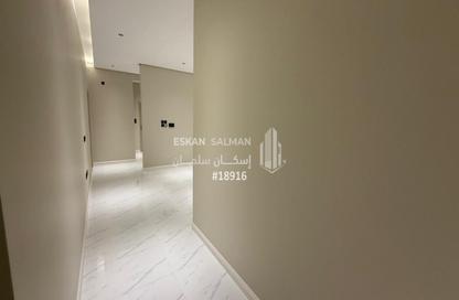 Apartment - 5 Bedrooms - 4 Bathrooms for sale in Ar Rawdah - Ad Dammam - Eastern