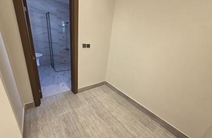 طابق كامل - 4 - 5 للبيع في الرمال - الرياض - الرياض