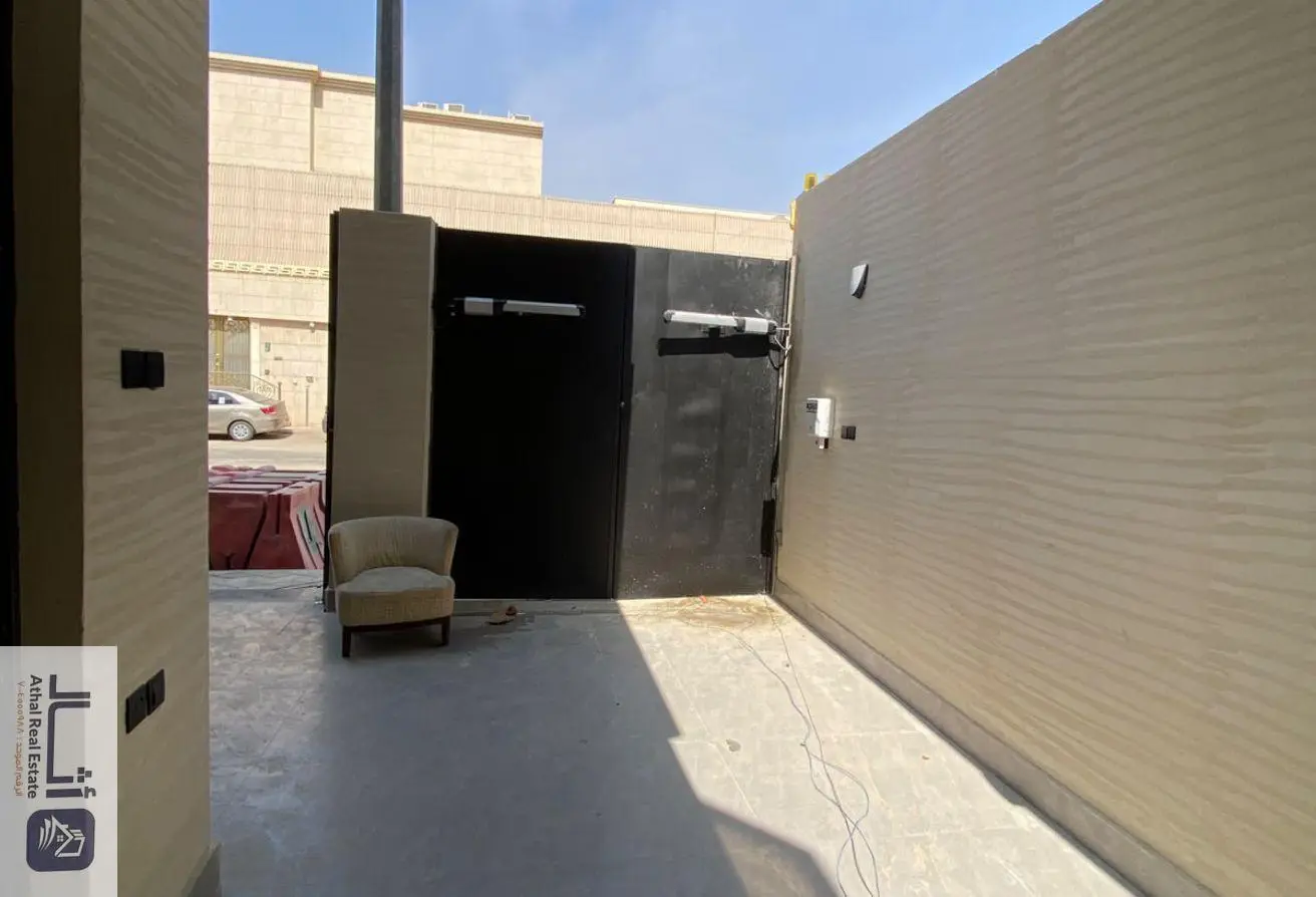 52326995 - Property Main Image