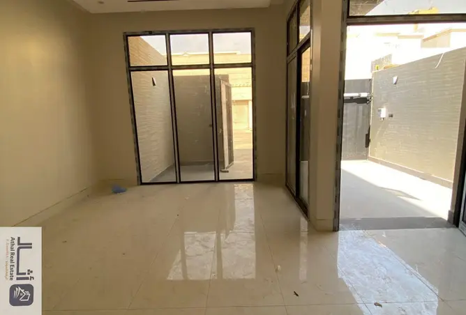 52326995 - Property Image 3