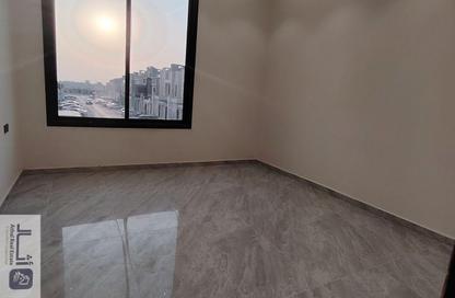 Full Floor - 5 - 4 for sale in Al Bayan - Riyadh - Ar Riyadh Full Floor - 5 - 4 for sale in Al Bayan - Riyadh - Ar Riyadh