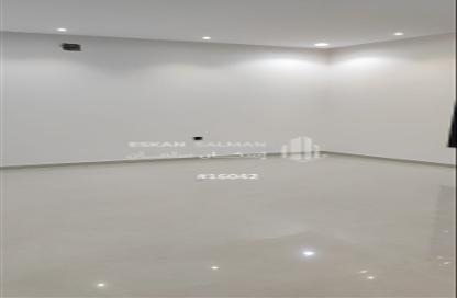 Full Floor - 5 Bedrooms - 3 Bathrooms for sale in Al Khalij - Riyadh - Ar Riyadh