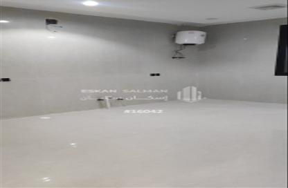 Full Floor - 5 Bedrooms - 3 Bathrooms for sale in Al Khalij - Riyadh - Ar Riyadh