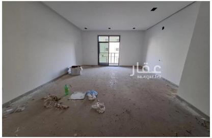 Villa - 5 Bedrooms - 4 Bathrooms for sale in Al Munisiyah - Riyadh - Ar Riyadh