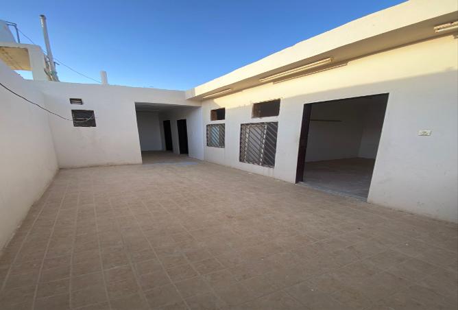 256382 - Property Main Image