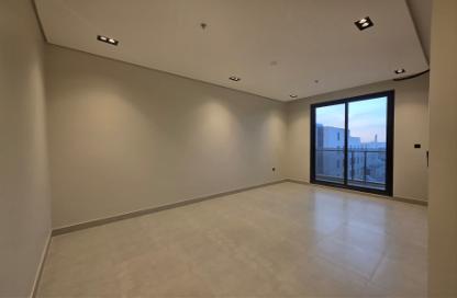 Apartment - 4 Bedrooms - 3 Bathrooms for sale in Al Munisiyah - Riyadh - Ar Riyadh