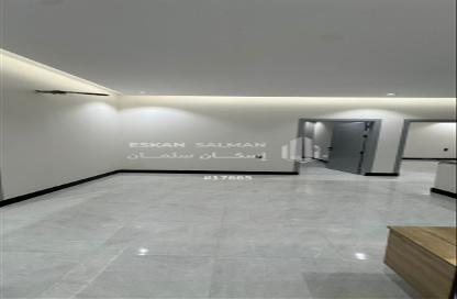Apartment - 5 Bedrooms - 3 Bathrooms for sale in القيم الأعلى - At Taif - Makkah Al Mukarramah Apartment - 5 Bedrooms - 3 Bathrooms for sale in القيم الأعلى - At Taif - Makkah Al Mukarramah