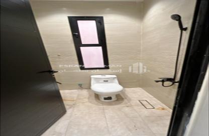 Apartment - 7+ Bedrooms - 5 Bathrooms for sale in غرناطة - Al Muzahimiyah - Ar Riyadh Apartment - 7+ Bedrooms - 5 Bathrooms for sale in غرناطة - Al Muzahimiyah - Ar Riyadh