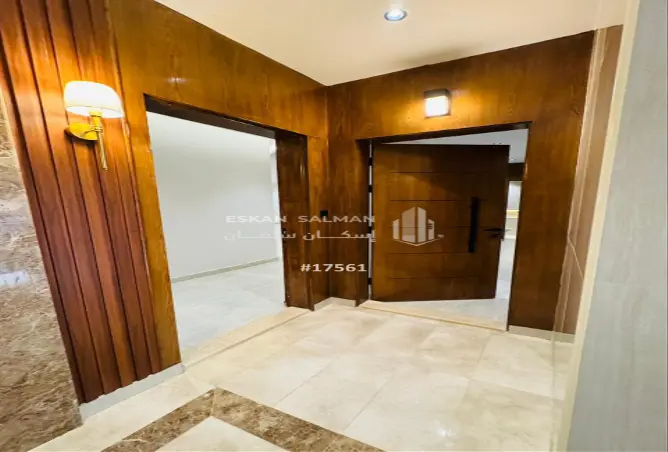 51860501 - Property Image 3