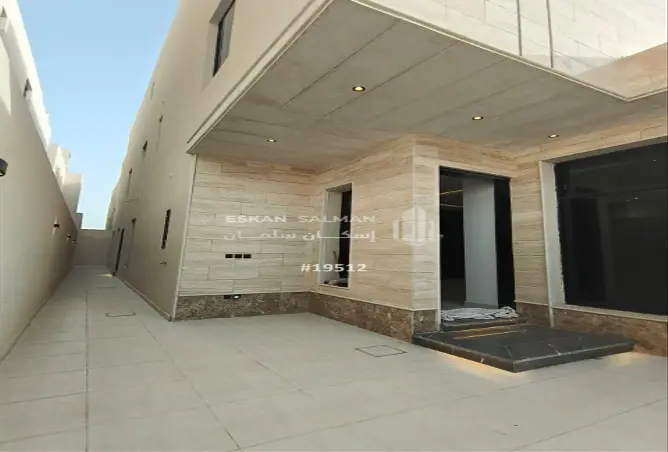 51857093 - صورة العقار 3