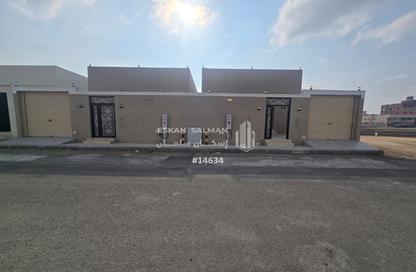 طابق كامل - 5 غرف نوم - 4 حمامات للبيع في الرياض - جدة - مكة المكرمة طابق كامل - 5 غرف نوم - 4 حمامات للبيع في الرياض - جدة - مكة المكرمة