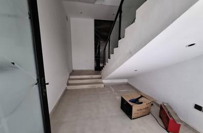 Full Floor - 5 Bedrooms - 4 Bathrooms for sale in Qurtubah - Riyadh - Ar Riyadh