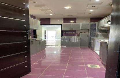 Villa - 7+ Bedrooms - 5 Bathrooms for sale in Dhahrat Al Badeah - Riyadh - Ar Riyadh Villa - 7+ Bedrooms - 5 Bathrooms for sale in Dhahrat Al Badeah - Riyadh - Ar Riyadh