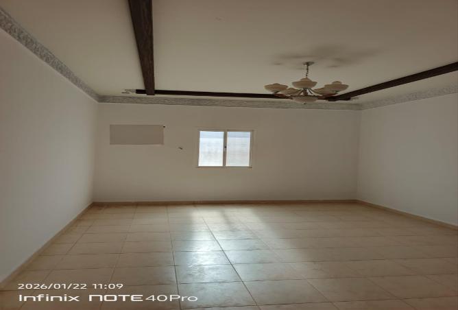 255454 - Property Image 2