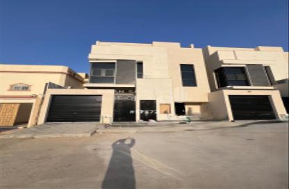 شقة - 5 غرف نوم - 5 حمامات للبيع في غرناطة - الرياض - الرياض شقة - 5 غرف نوم - 5 حمامات للبيع في غرناطة - الرياض - الرياض