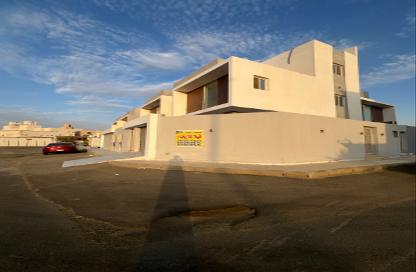 Villa - 3 Bedrooms - 3 Bathrooms for rent in Al Buhirat - Jeddah - Makkah Al Mukarramah