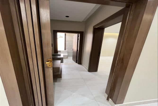 258783 - Property Image 2