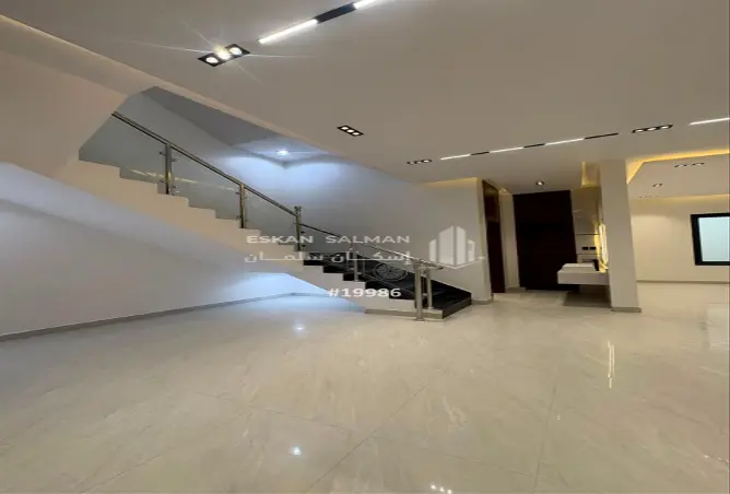 51861193 - Property Image 3