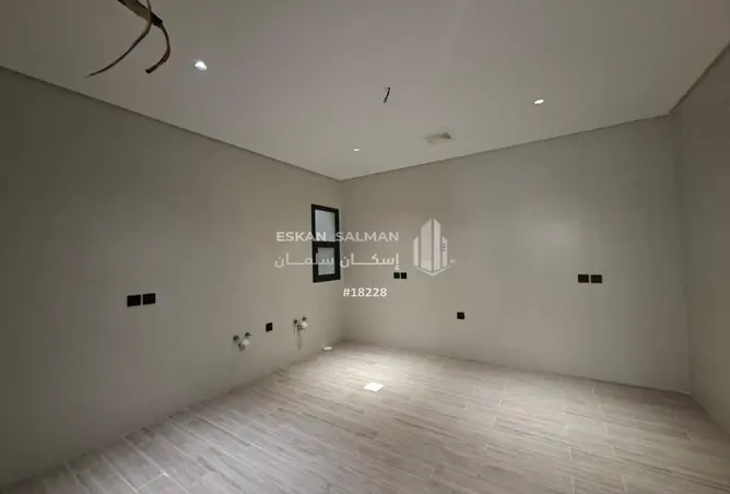 51860867 - صورة العقار 3