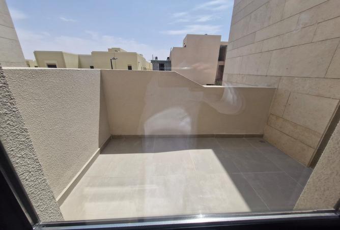 52117739 - Property Image 3
