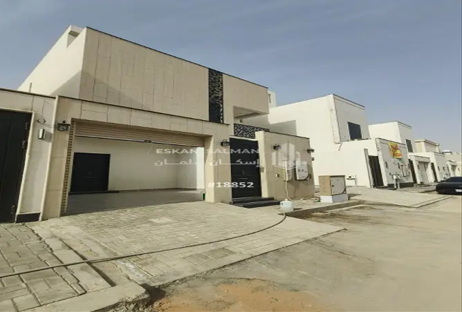 51004428 - Property Image 2
