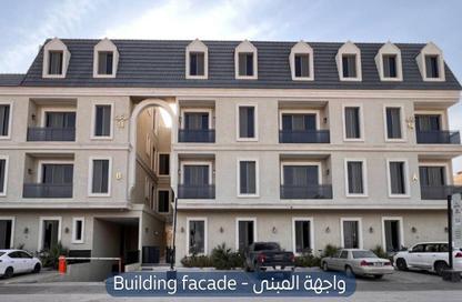 شقة - 4 غرف نوم - 3 حمامات للايجار في اليرموك - الرياض - الرياض