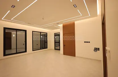 Full Floor - 3 Bedrooms - 3 Bathrooms for sale in Al Arid - Riyadh - Ar Riyadh