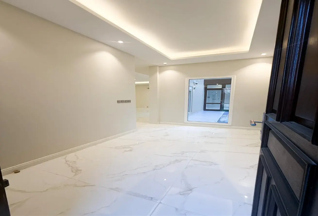 52274139 - Property Main Image