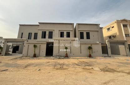 Villa - 7 Bedrooms - 6 Bathrooms for sale in العزيزية - Al Jubail - Eastern