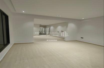 Full Floor - 5 Bedrooms - 3 Bathrooms for sale in Al Murjan - Riyadh - Ar Riyadh