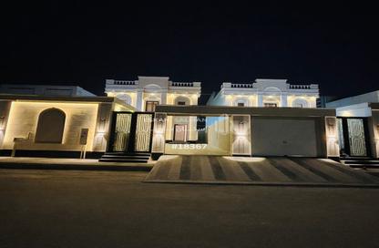 Villa - 7+ Bedrooms - 7 Bathrooms for sale in Al Lulu - Al Khubar - Eastern Villa - 7+ Bedrooms - 7 Bathrooms for sale in Al Lulu - Al Khubar - Eastern