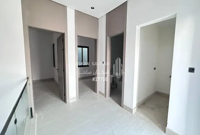 51860577 - صورة العقار 3