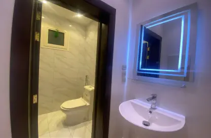 Apartment - 3 Bedrooms - 2 Bathrooms for rent in Al Qirawan - Riyadh - Ar Riyadh