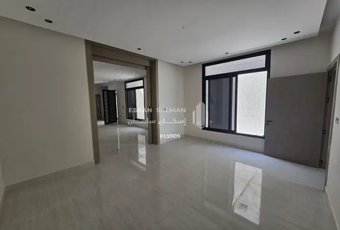 51861155 - Property Image 3