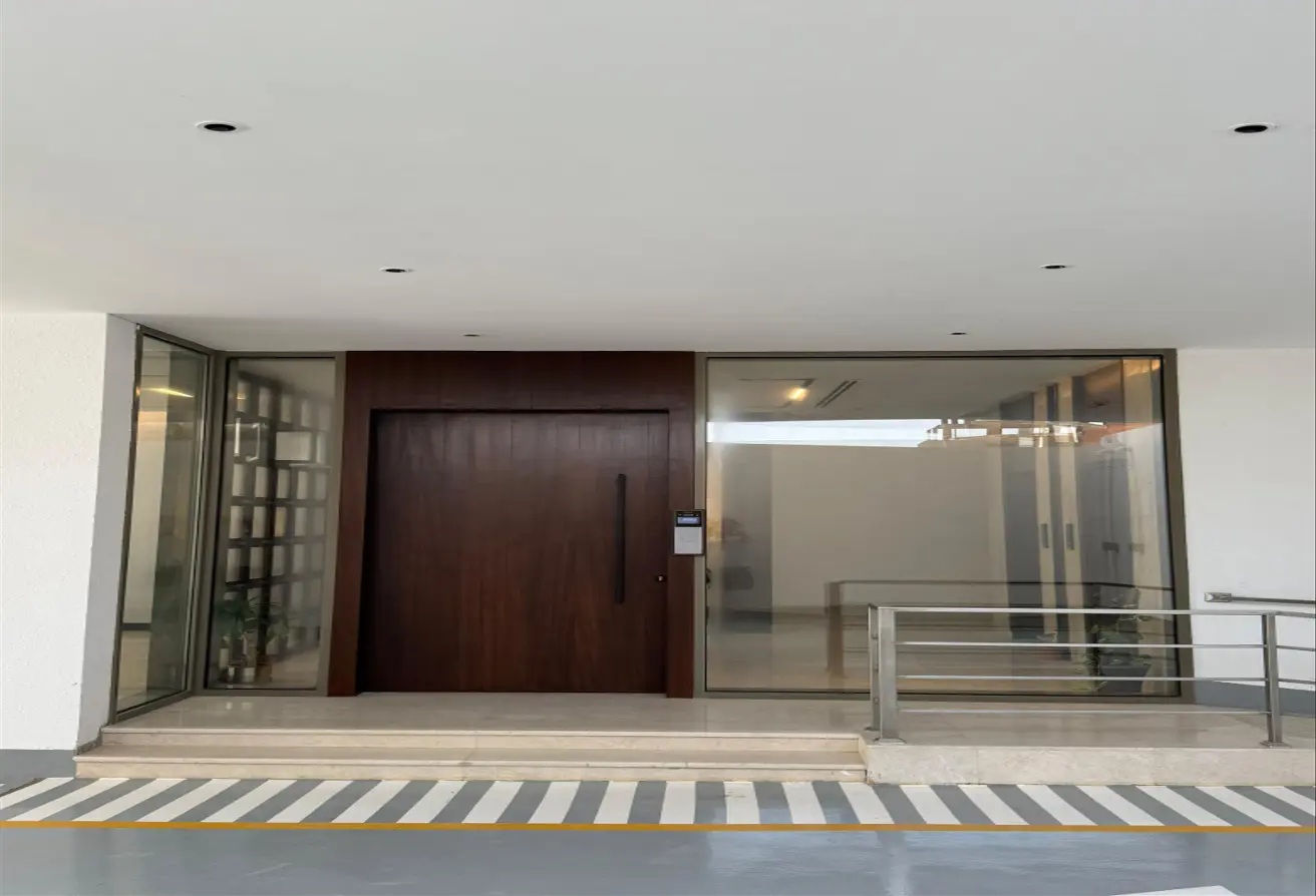 51493214 - Property Main Image